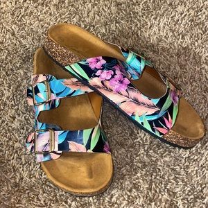 Hawaiian Print Sandals
